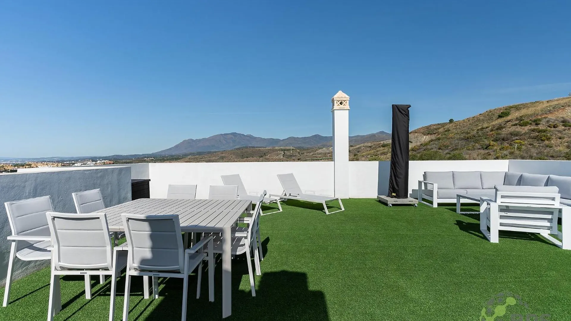 Lejlighed Paraiso Pueblo Penthouse Fantastic Views - 6103 Estepona Spanien